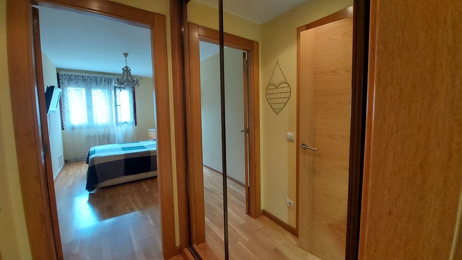 2 slaapkamer Appartement te koop in Oviedo met garage - € 240.000 (Ref: 9371275)