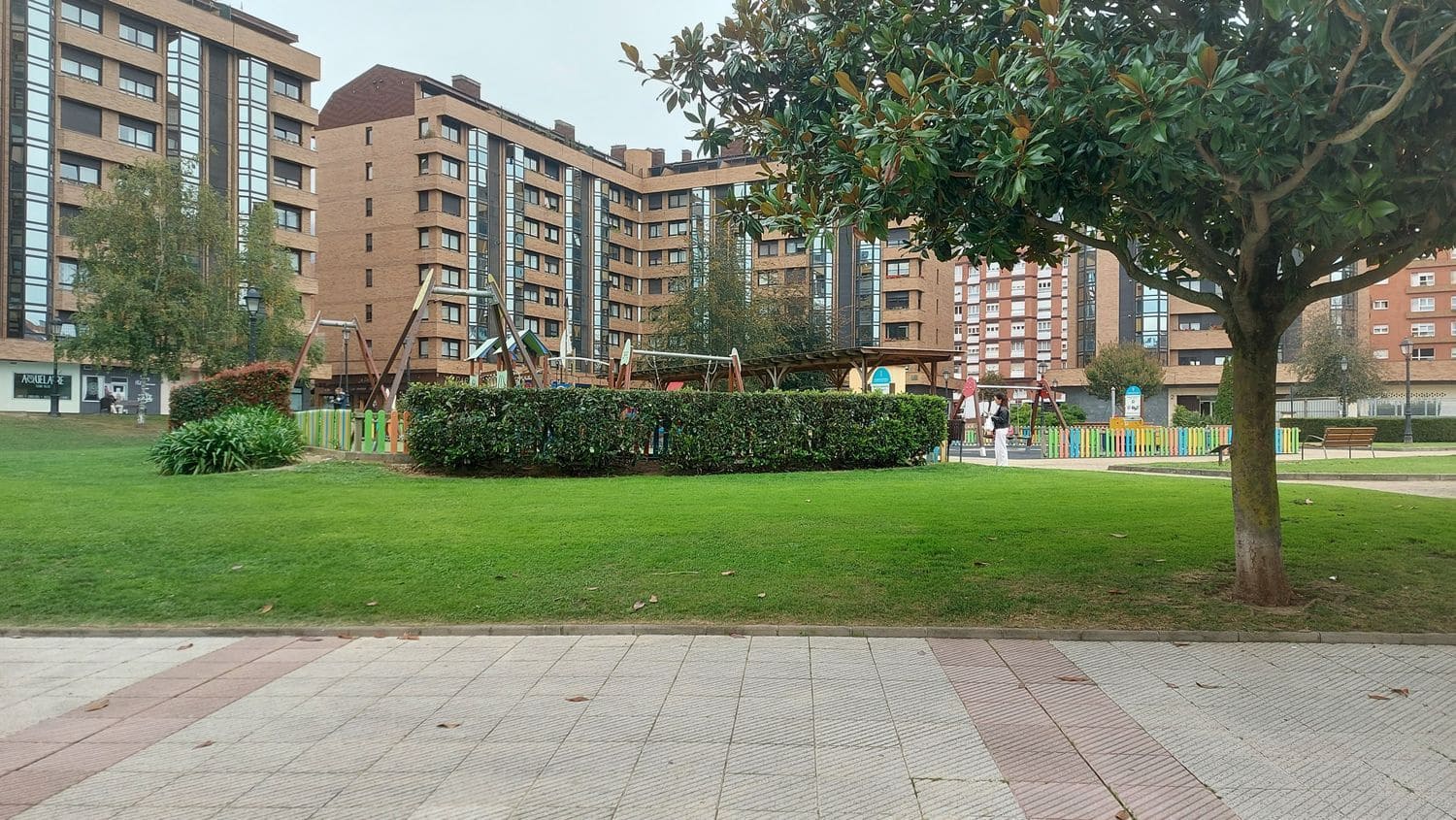 2 slaapkamer Appartement te koop in Oviedo met garage - € 240.000 (Ref: 9371275)