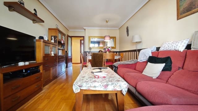 3 soveværelse Lejlighed til salg i Centro Urbano, Gijón med garage - € 225.000 (Ref: 9371277)