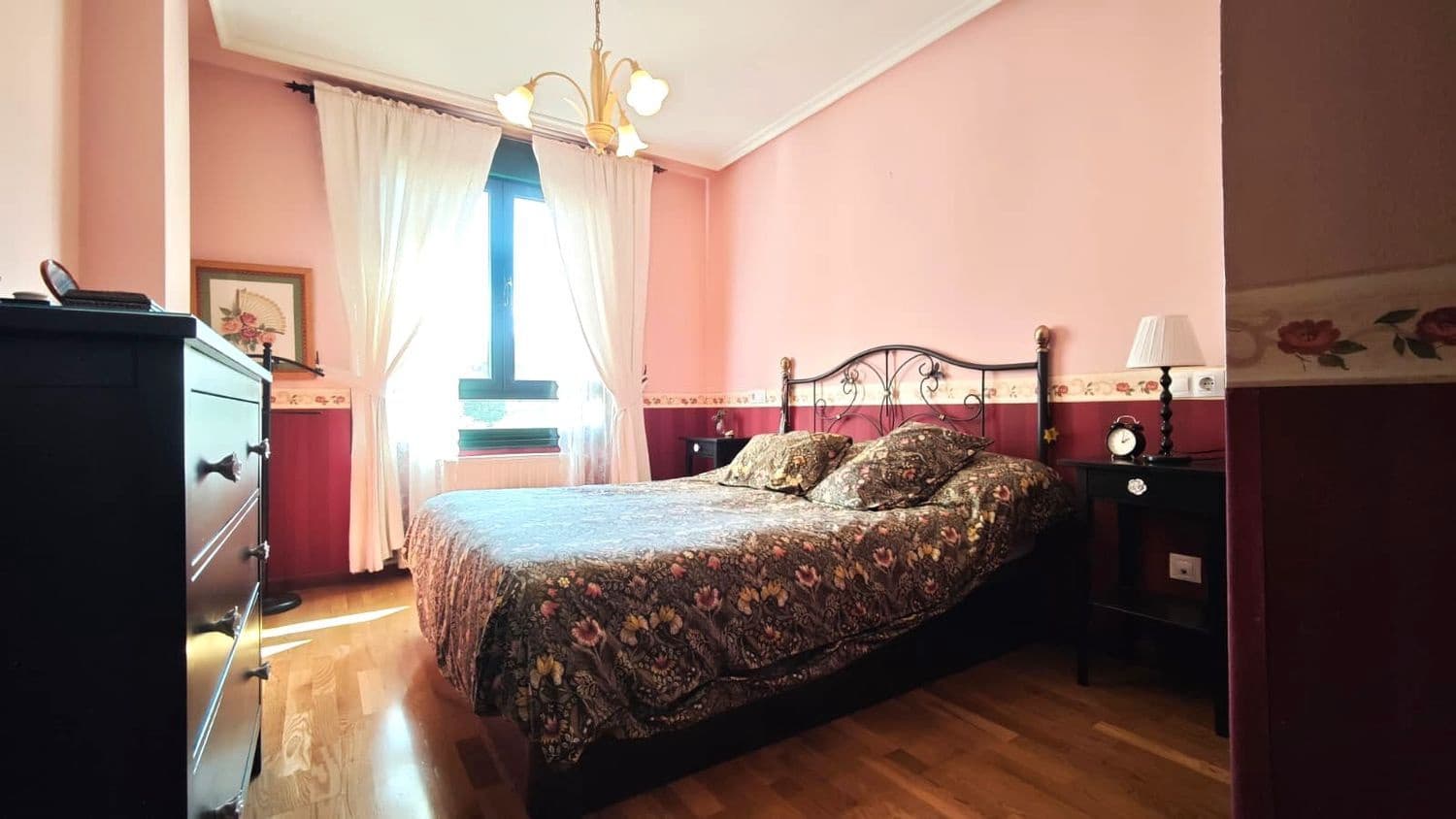 3 sypialnia Apartament na sprzedaż w Gijon z garażem - 225 000 € (Ref: 9371277)