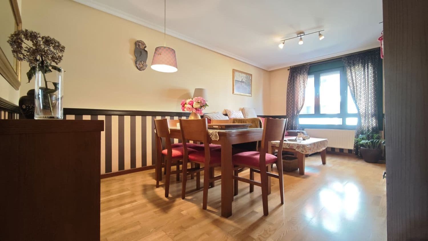 3 sypialnia Apartament na sprzedaż w Gijon z garażem - 225 000 € (Ref: 9371277)