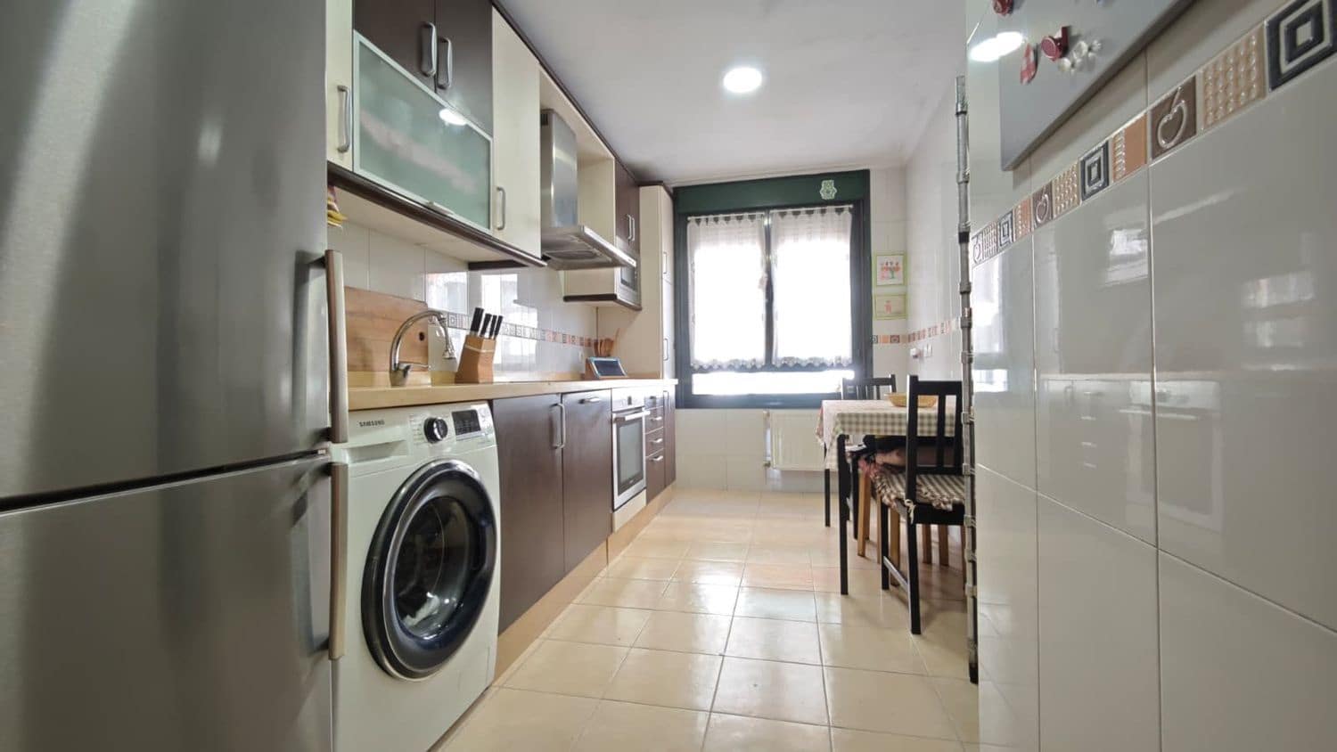 3 sypialnia Apartament na sprzedaż w Gijon z garażem - 225 000 € (Ref: 9371277)