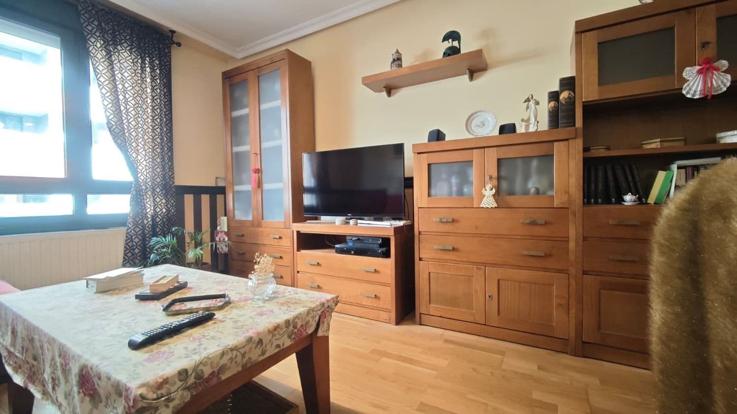 3 sypialnia Apartament na sprzedaż w Gijon z garażem - 225 000 € (Ref: 9371277)