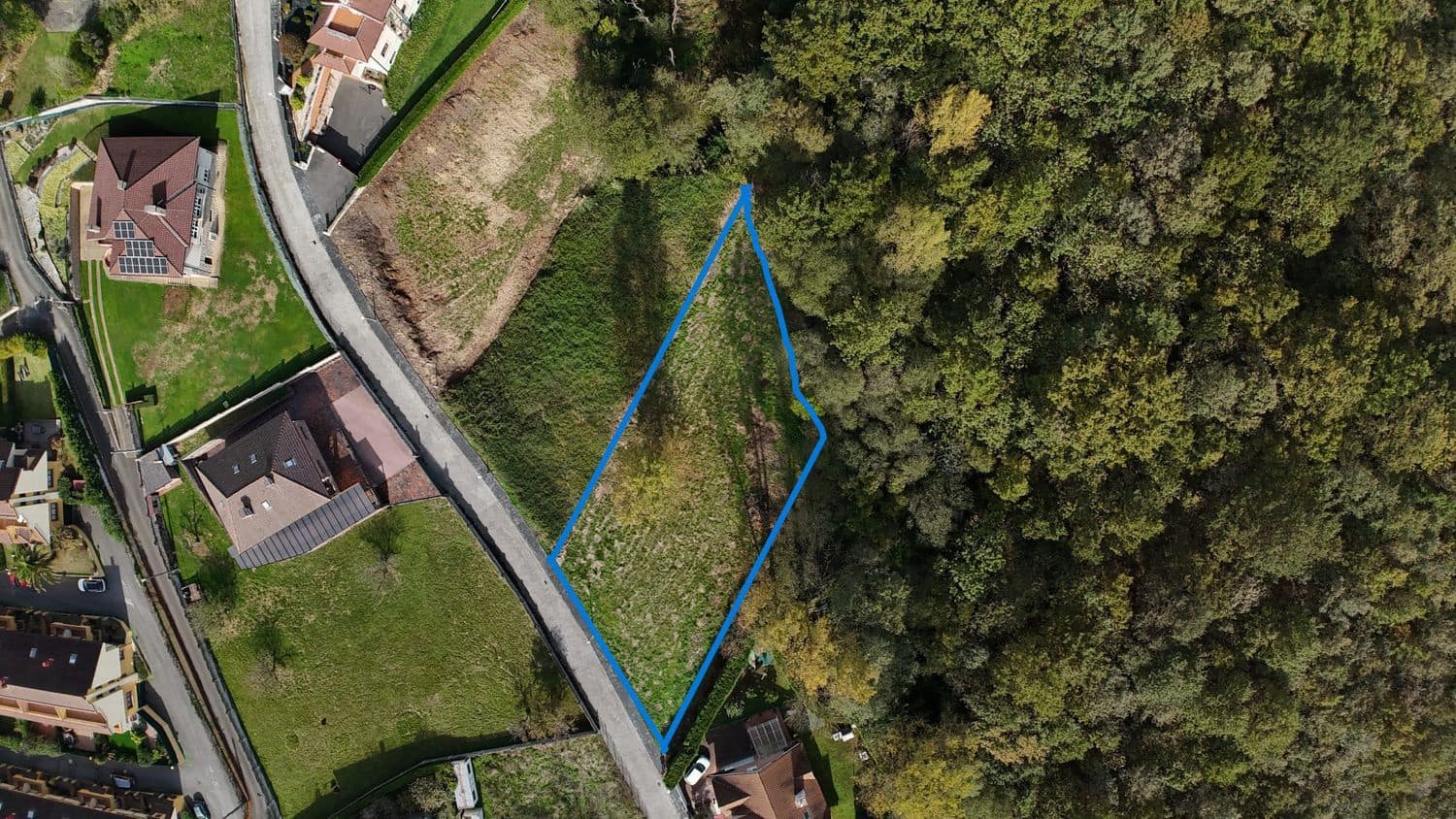 Grond te koop in Oviedo - € 140.000 (Ref: 9371278)