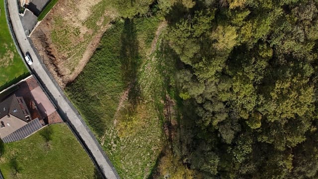 Undeveloped Land for sale in Oviedo - € 140,000 (Ref: 9371278)