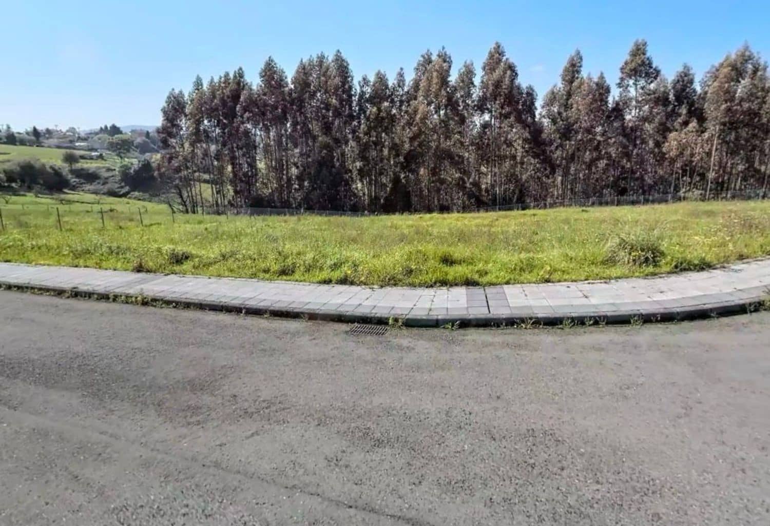 Undeveloped Land for sale in Aviles - € 105,000 (Ref: 9371281)