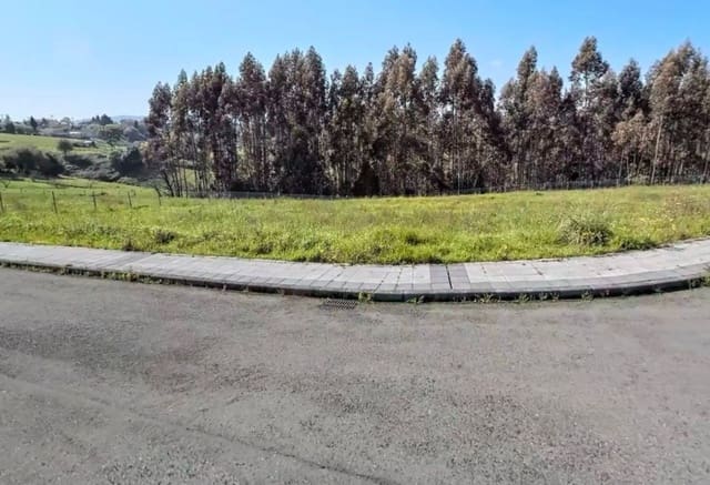 Grunde uden byggetilladelser til salg i Avilés - € 105.000 (Ref: 9371281)