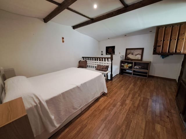 2 soverom Finca/Herregård til salgs i Llanera med garasje - € 85 000 (Ref: 9371282)