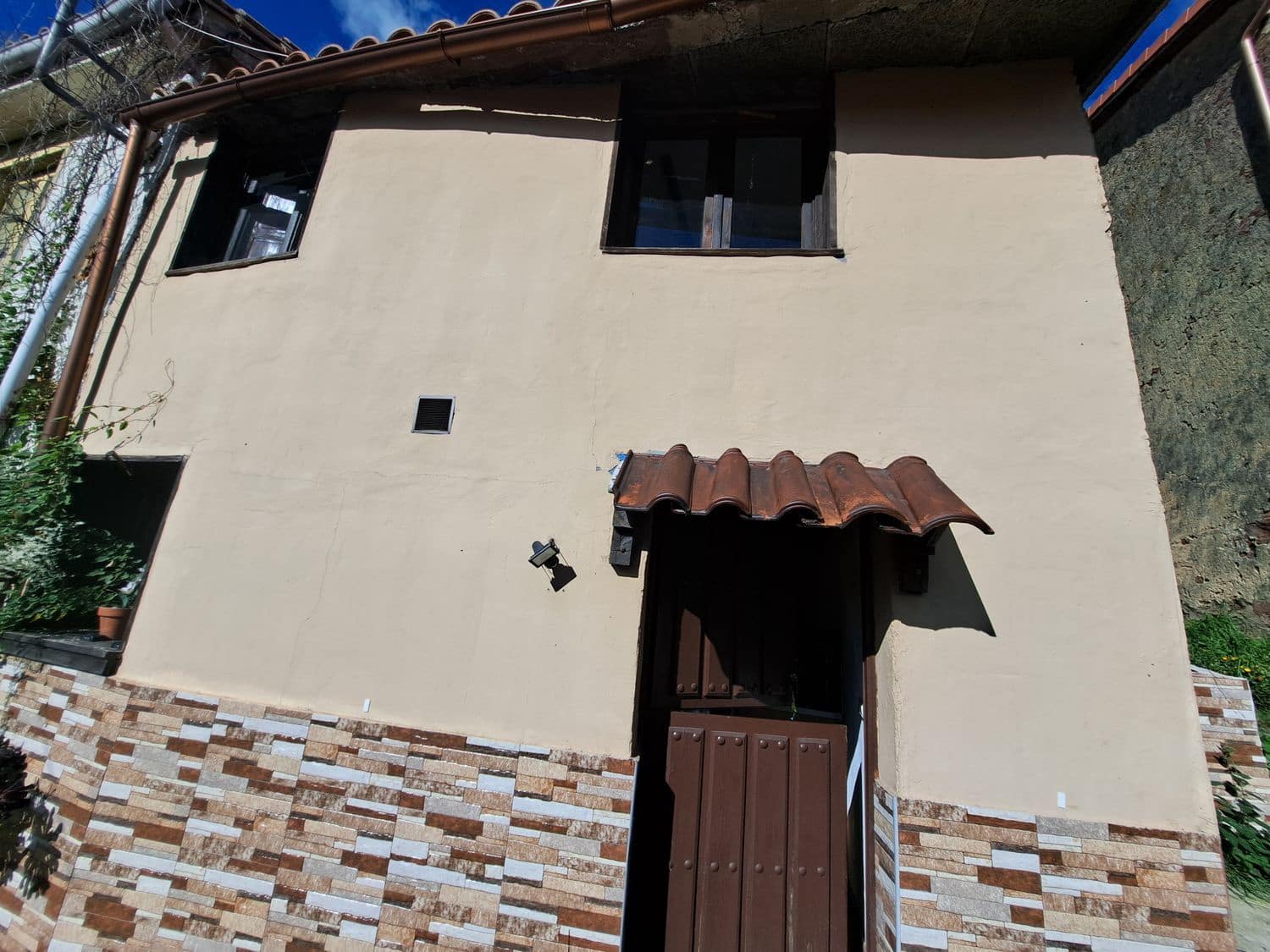 2 chambre Finca/Maison de Campagne à vendre à Llanera avec garage - 85 000 € (Ref: 9371282)