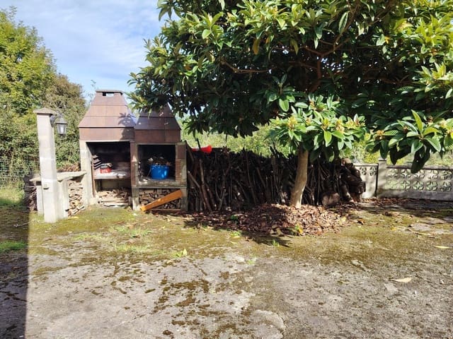 8 sypialnia Willa na sprzedaż w Villaviciosa z garażem - 475 000 € (Ref: 9371283)