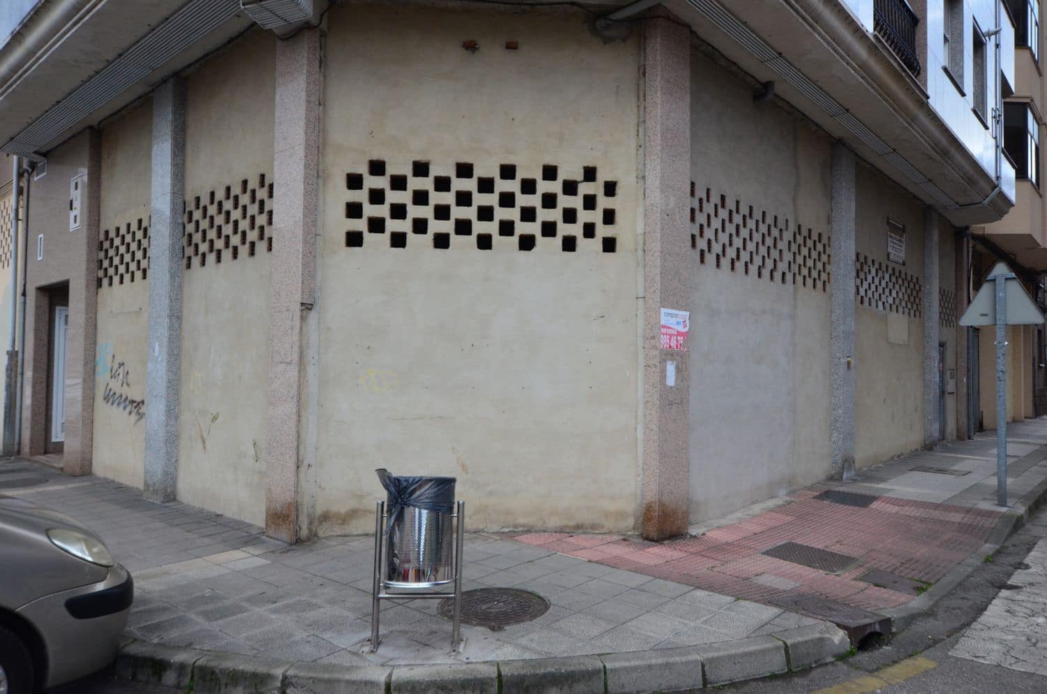 Garasje til salgs i Mieres - € 49 000 (Ref: 9371284)