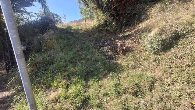 Ubebygd land til salgs i Villaviciosa - € 40 000 (Ref: 9374687)