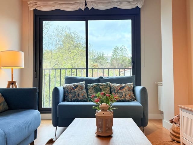 3 soveværelse Lejlighed til salg i Ribadesella/Ribeseya, Ribadesella med garage - € 329.900 (Ref: 9385014)