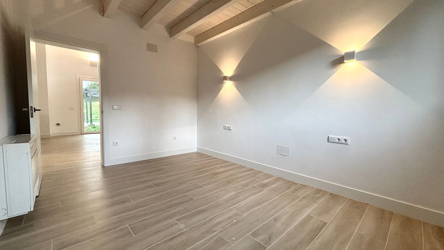 3 soveværelse Villa til salg i Gijon med garage - € 450.000 (Ref: 9385153)