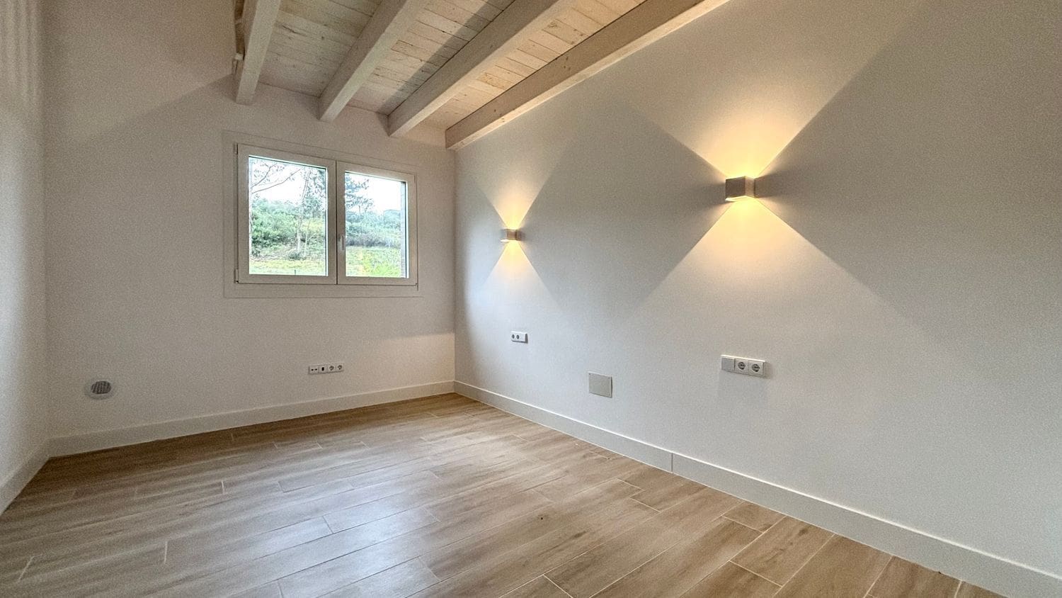 3 soveværelse Villa til salg i Gijon med garage - € 450.000 (Ref: 9385153)