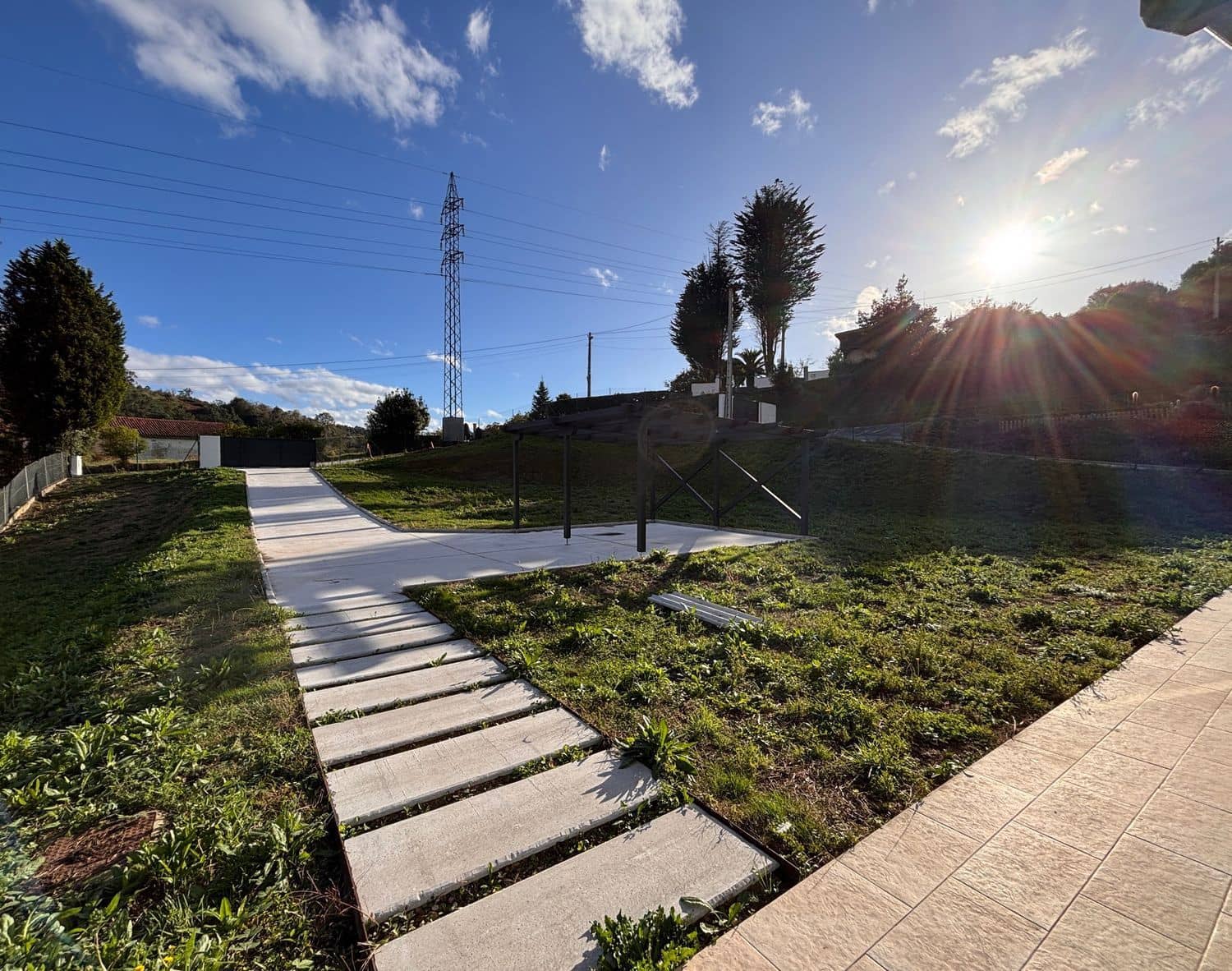 3 soveværelse Villa til salg i Gijon med garage - € 450.000 (Ref: 9385153)