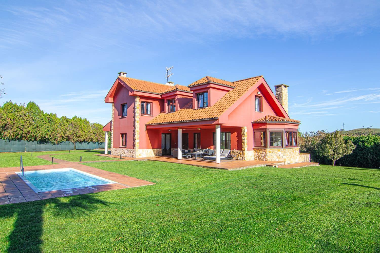 4 chambre Villa/Maison à vendre à Gijon avec piscine garage - 695 000 € (Ref: 9385154)