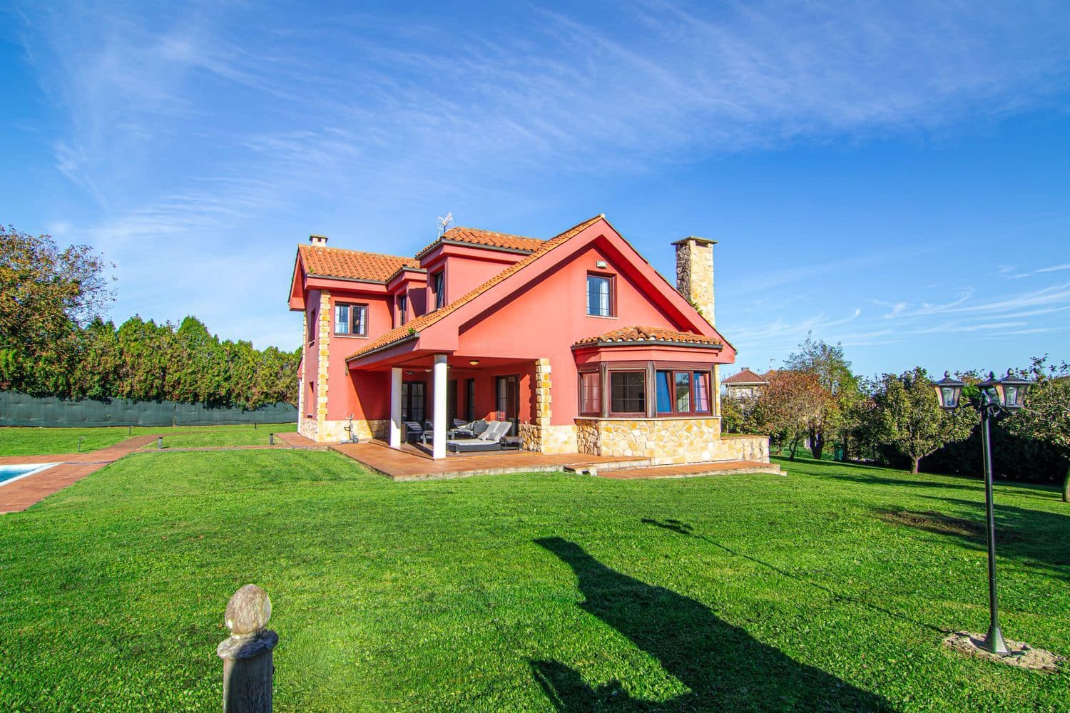 4 chambre Villa/Maison à vendre à Gijon avec piscine garage - 695 000 € (Ref: 9385154)