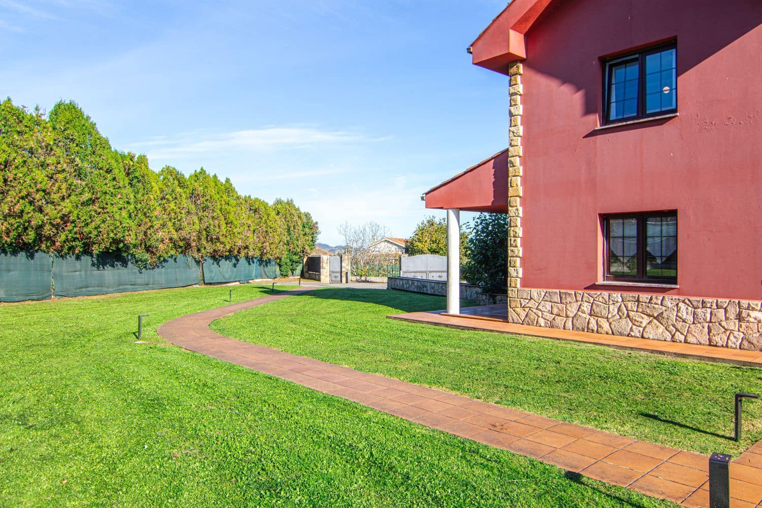 4 chambre Villa/Maison à vendre à Gijon avec piscine garage - 695 000 € (Ref: 9385154)