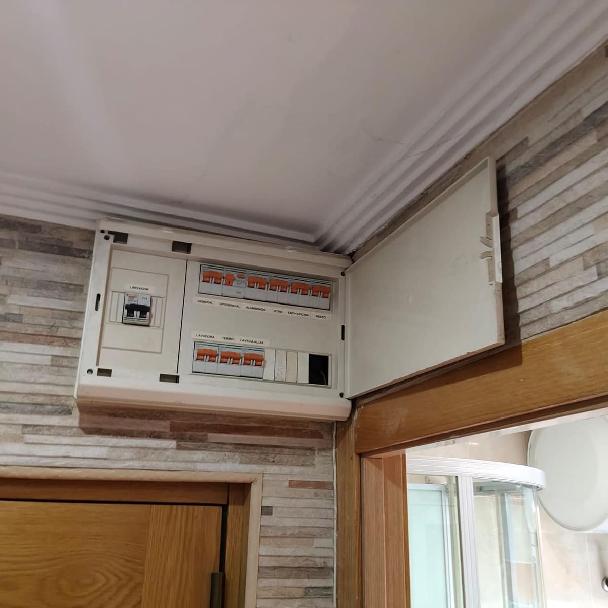 2 bedroom Apartment for sale in Aller with garage - € 57,000 (Ref: 9387505)