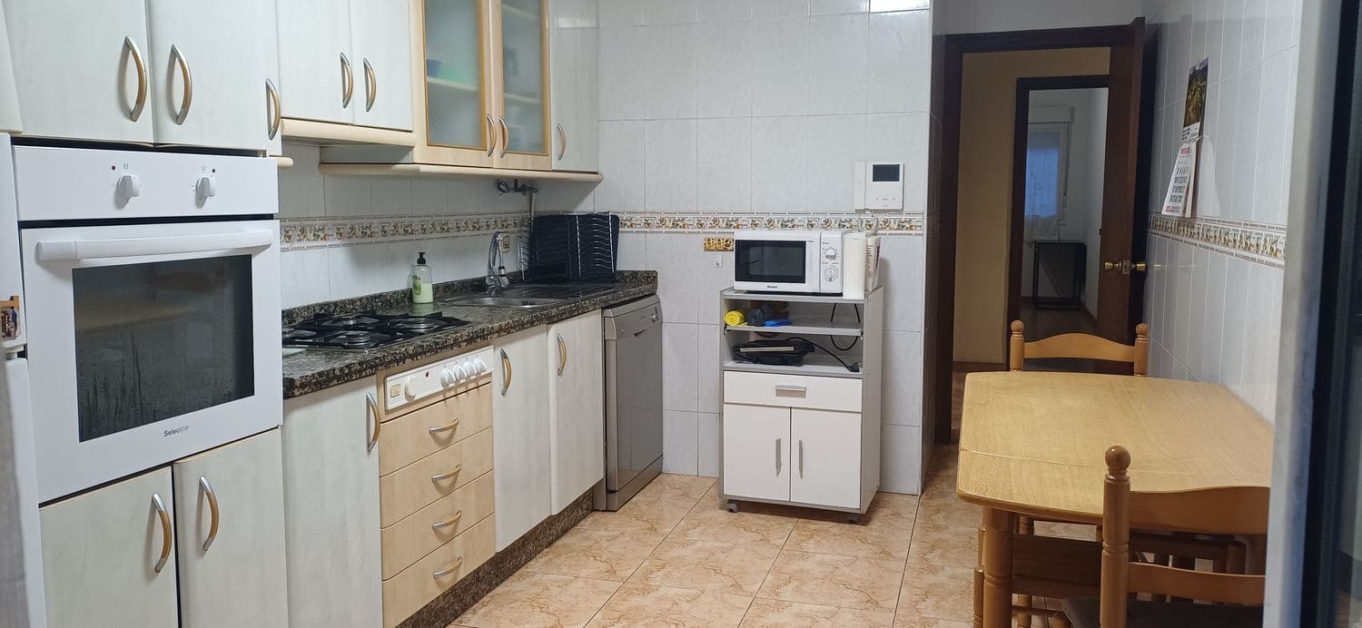 3 soverom Leilighet til salgs i Gijon med garasje - € 360 000 (Ref: 9390034)