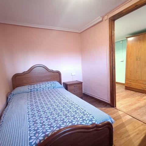 3 quarto Casa em Banda para venda em Siero com garagem - 94 000 € (Ref: 9390035)