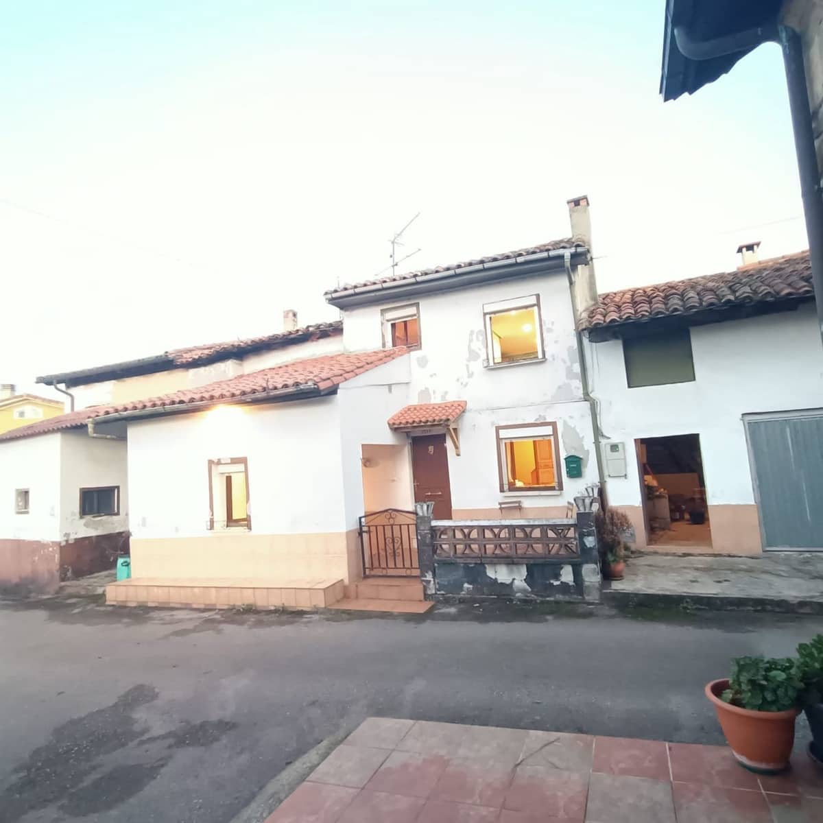 3 sovrum Hus till salu i Siero med garage - 94 000 € (Ref: 9390035)