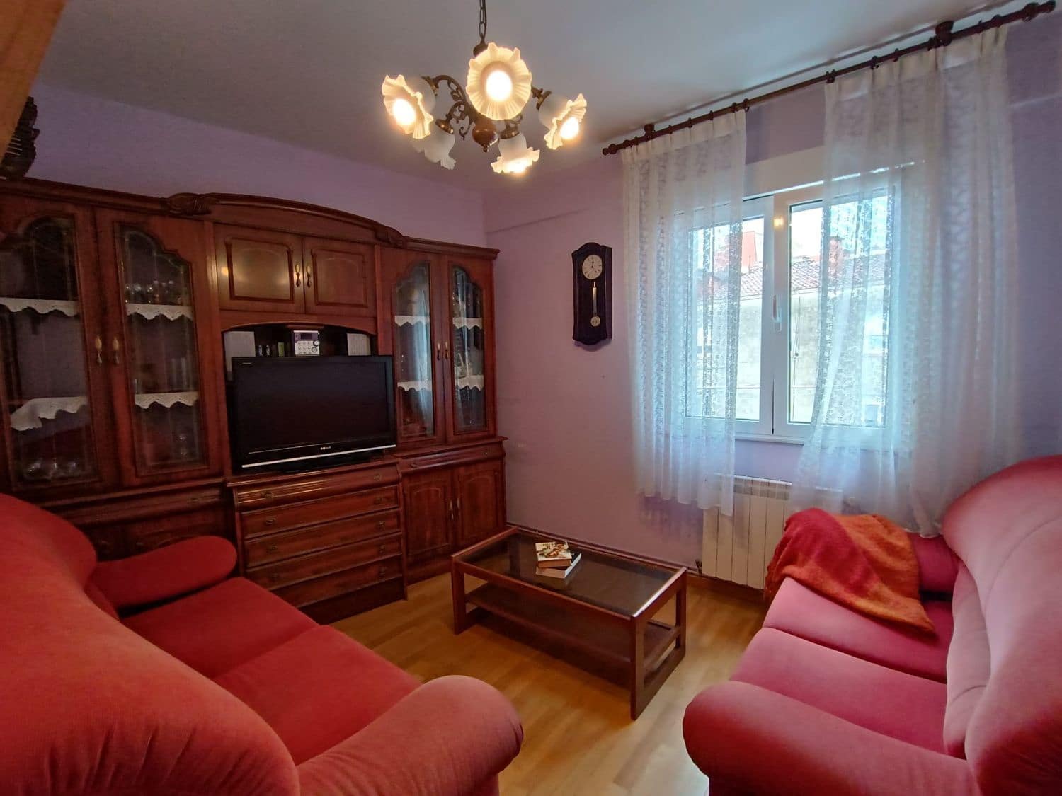 2 soverom Leilighet til salgs i Gijon med garasje - € 198 000 (Ref: 9390037)