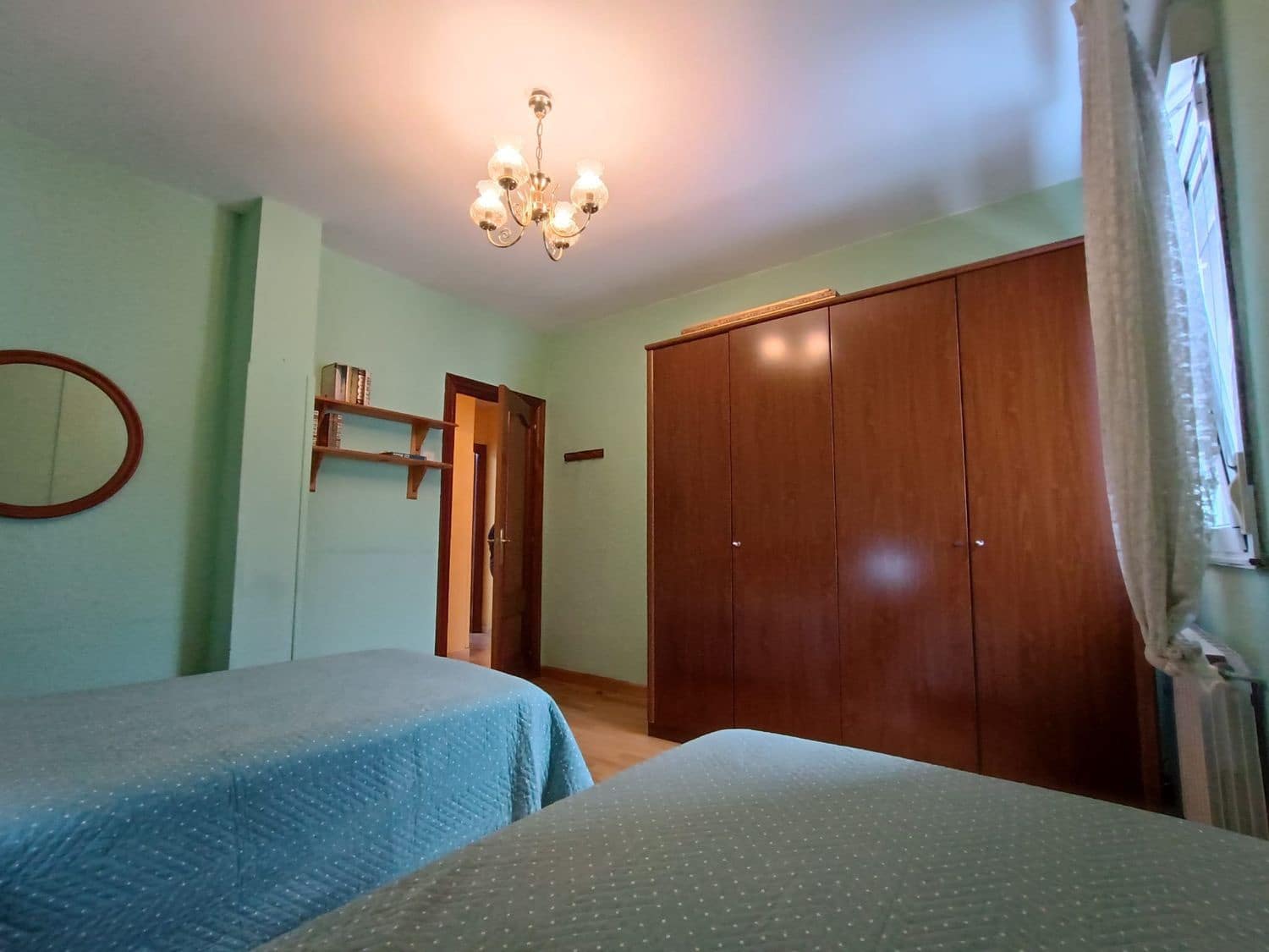 2 soverom Leilighet til salgs i Gijon med garasje - € 198 000 (Ref: 9390037)