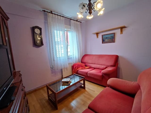 2 soveværelse Lejlighed til salg i Centro Urbano, Gijón med garage - € 198.000 (Ref: 9390037)