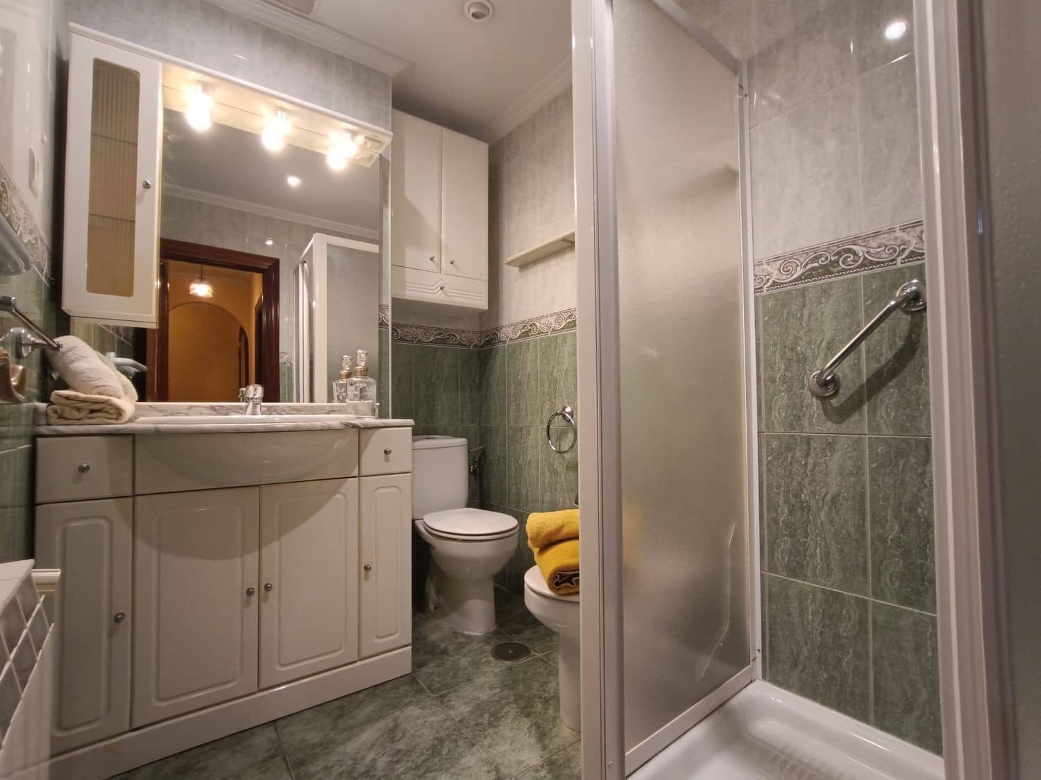 2 soverom Leilighet til salgs i Gijon med garasje - € 198 000 (Ref: 9390037)