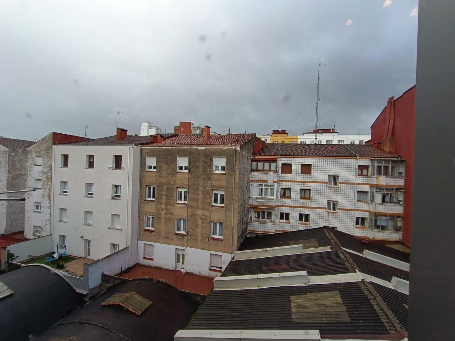 2 soverom Leilighet til salgs i Gijon med garasje - € 198 000 (Ref: 9390037)