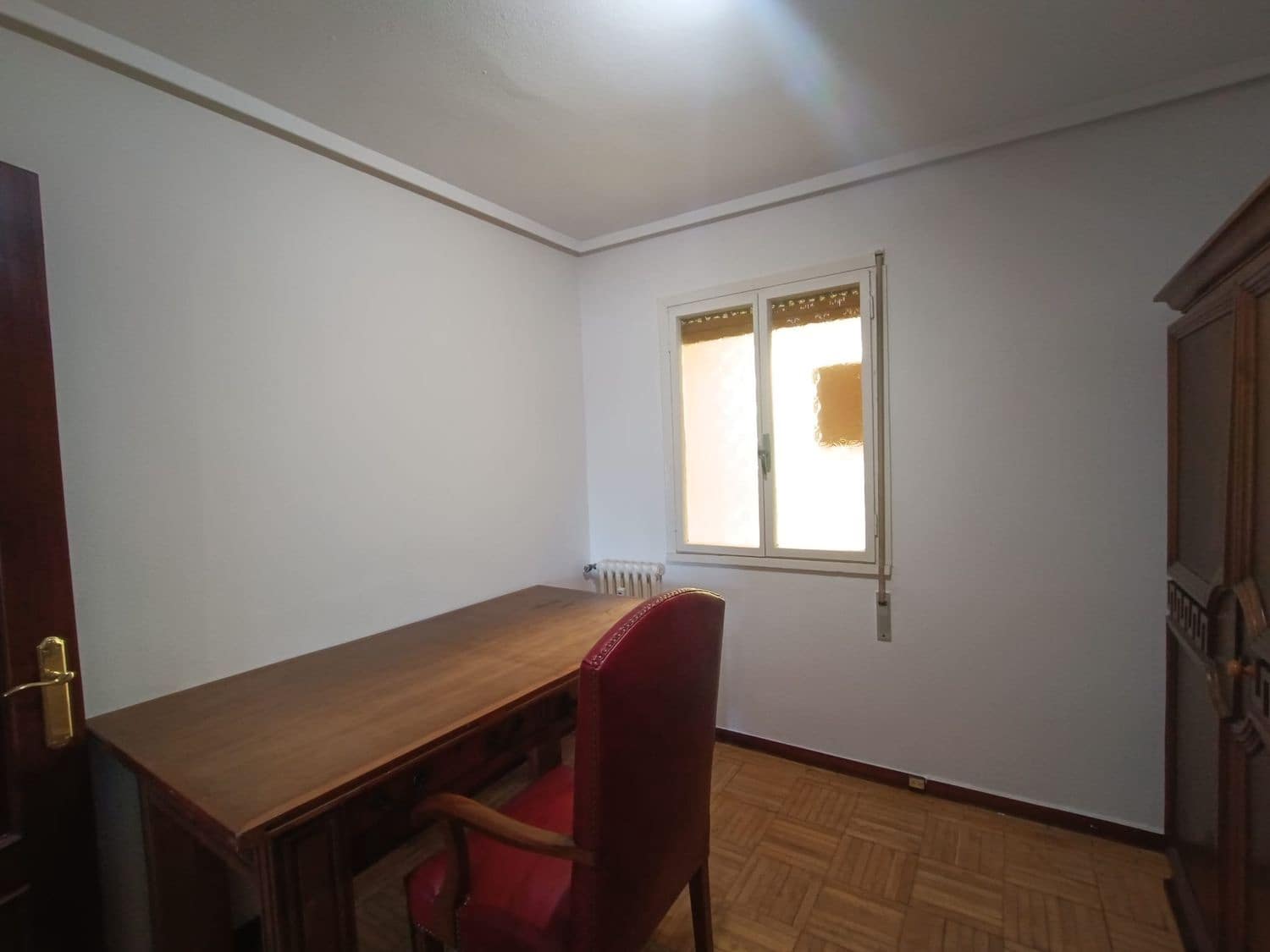 Apartamento de 3 habitaciones en Gijón en alquiler con garaje - 1.200 € (Ref: 9390039)