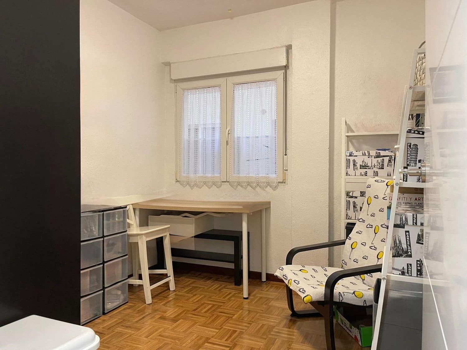 3 soveværelse Lejlighed til salg i Gijon med garage - € 159.000 (Ref: 9395613)