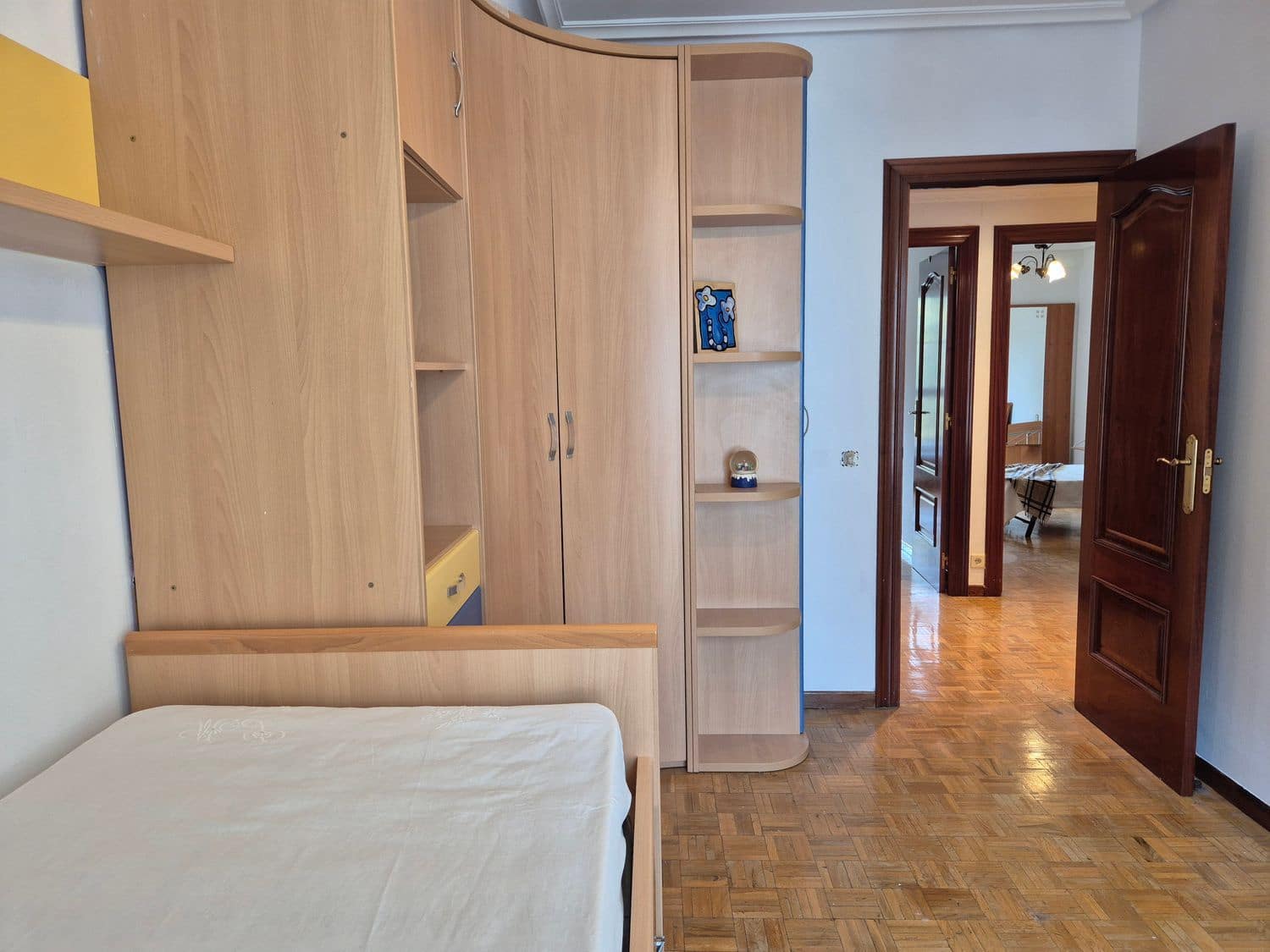 3 soveværelse Lejlighed til salg i Mieres med garage - € 129.000 (Ref: 9395615)