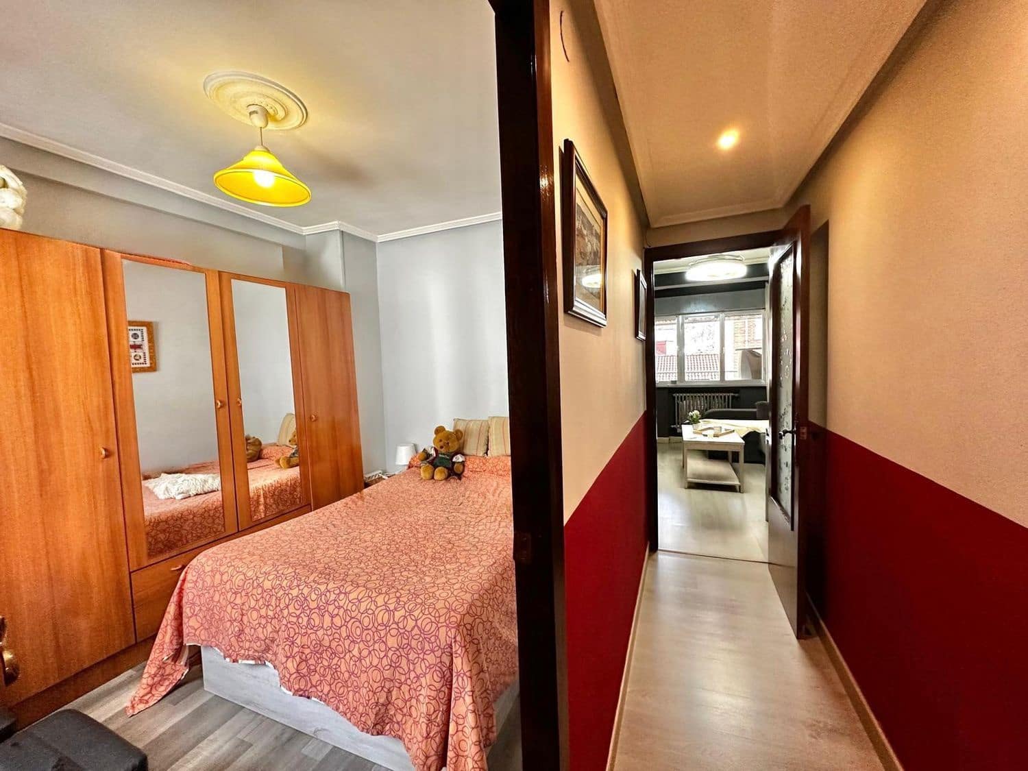 3 soverom Leilighet til salgs i Mieres med garasje - € 149 000 (Ref: 9400437)