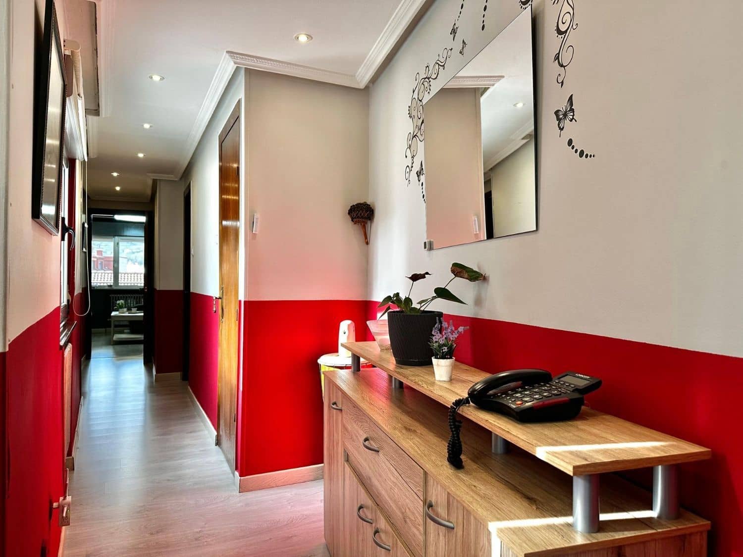 3 soverom Leilighet til salgs i Mieres med garasje - € 149 000 (Ref: 9400437)