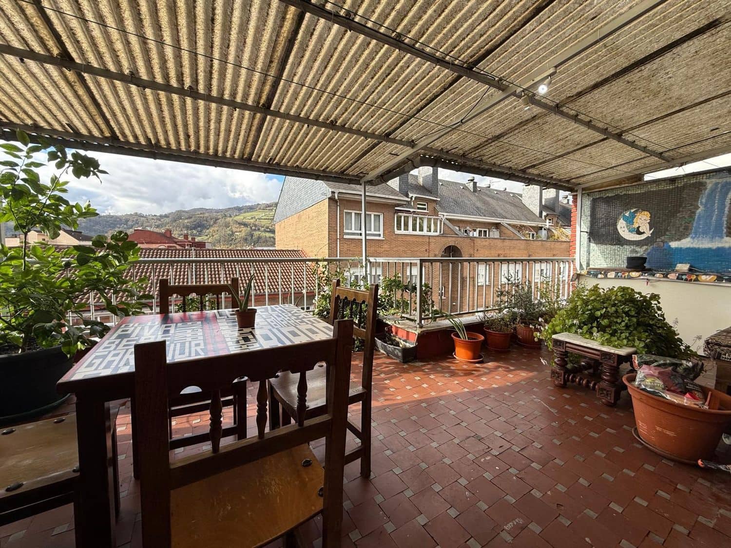 3 soverom Leilighet til salgs i Mieres med garasje - € 149 000 (Ref: 9400437)