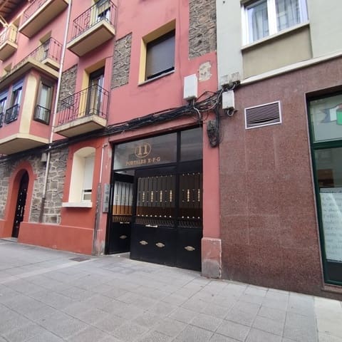 3 chambre Appartement à vendre à Mieres avec garage - 52 000 € (Ref: 9400438)