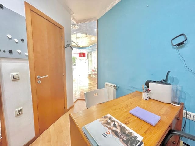 Firma/Unternehmen zu vermieten in Centro Urbano, Gijón - 590 € (Ref: 9400440)