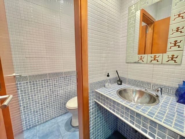 Firma/Unternehmen zu vermieten in Centro Urbano, Gijón - 590 € (Ref: 9400440)