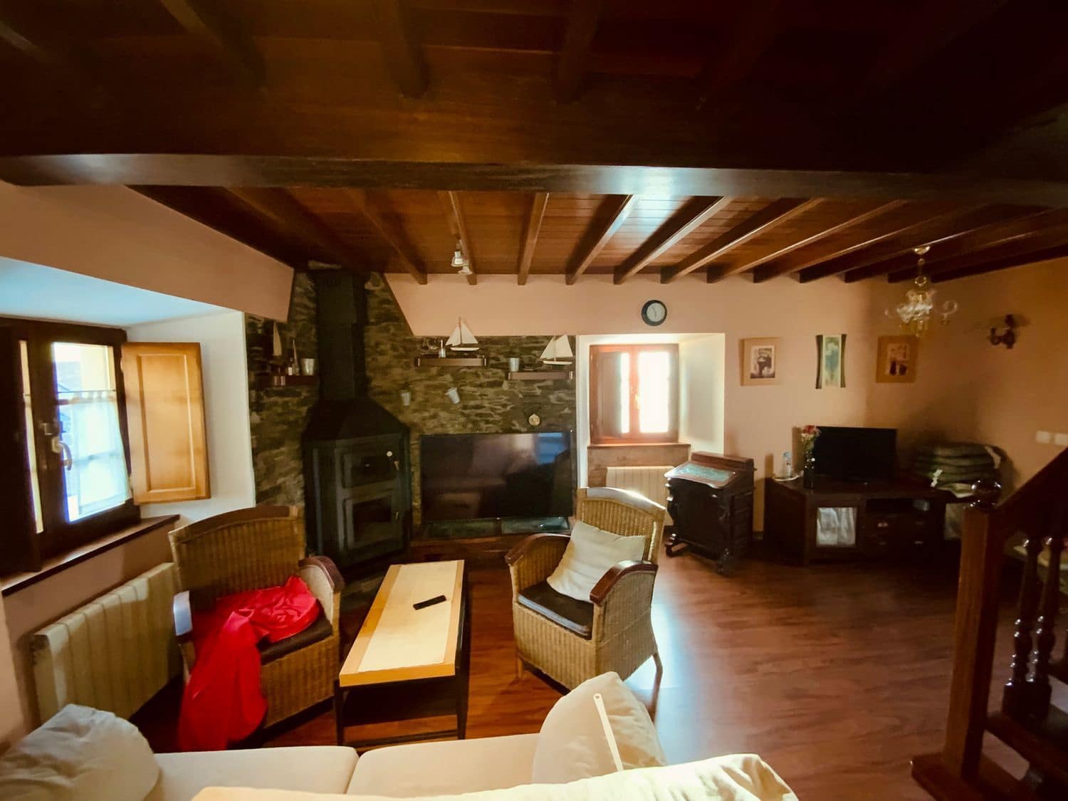 3 soveværelse Villa til salg i Coana med garage - € 345.000 (Ref: 9402953)