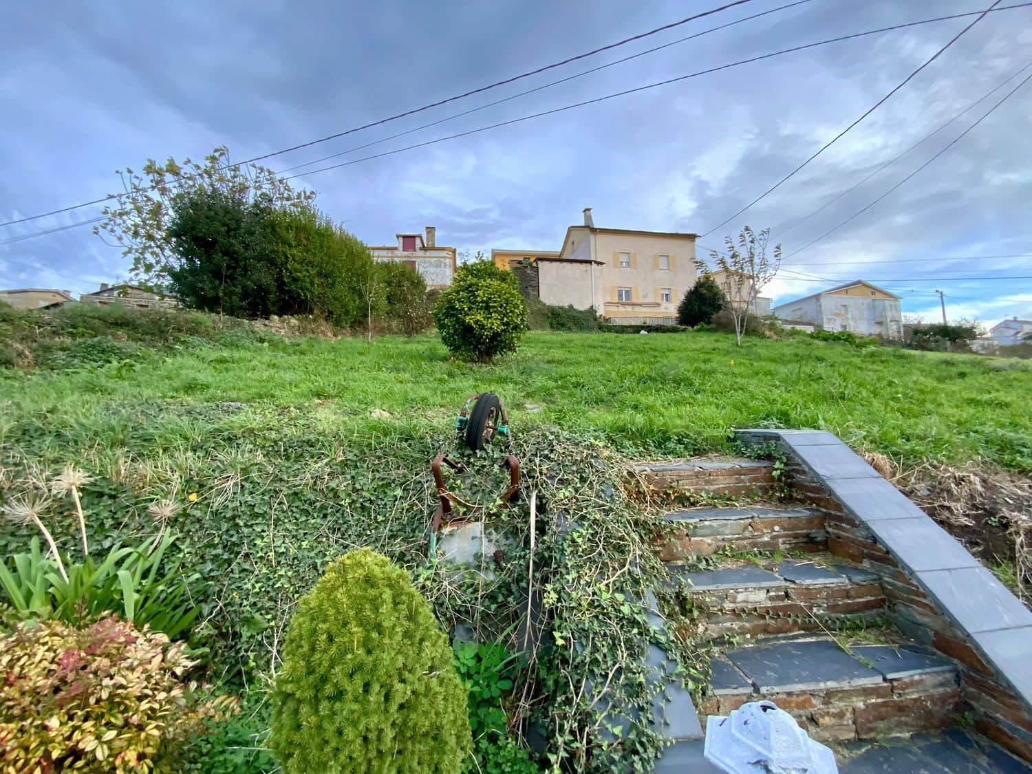 3 soveværelse Villa til salg i Coana med garage - € 345.000 (Ref: 9402953)