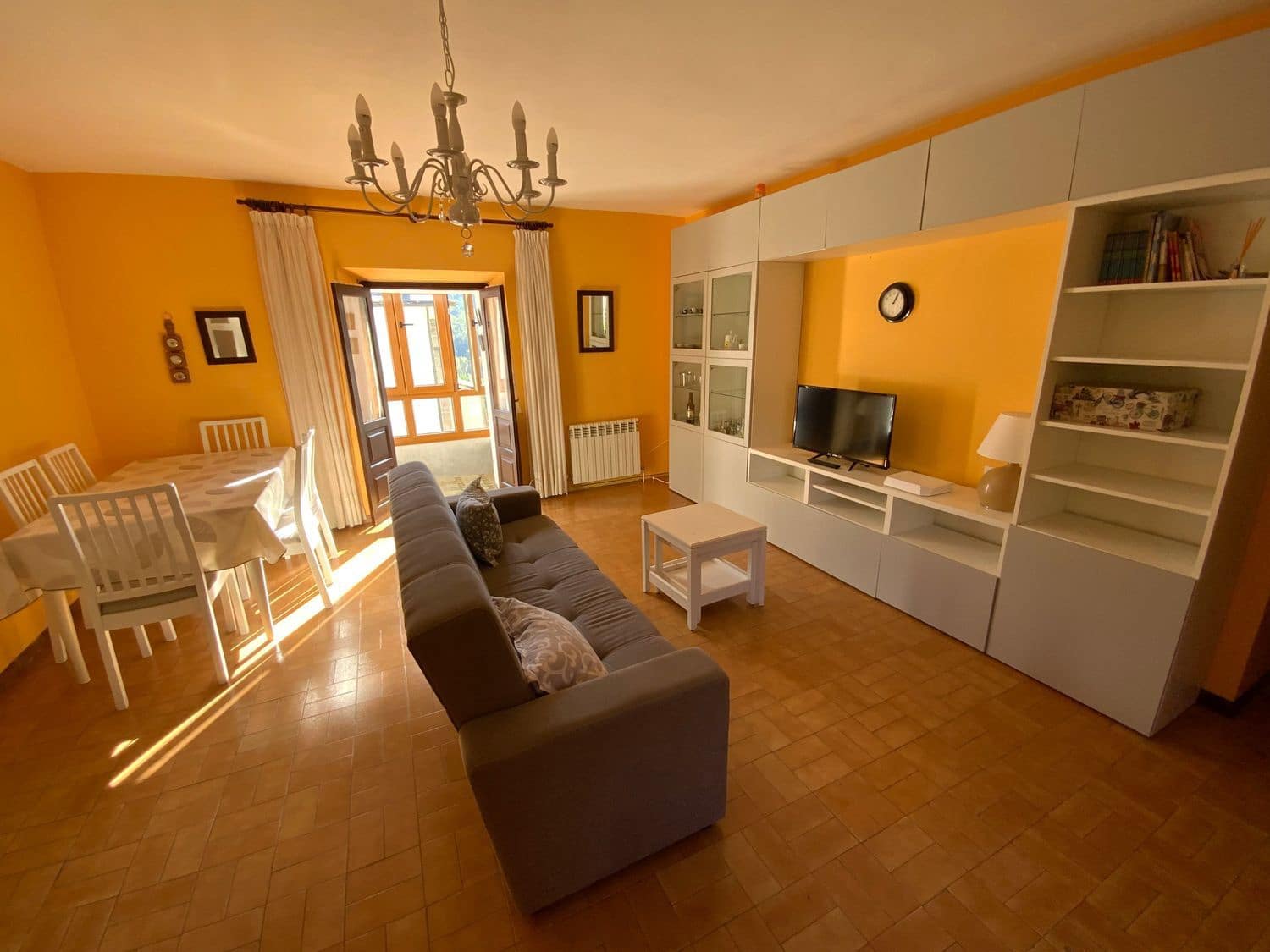 3 bedroom Finca/Country House for sale in Luarca with garage - € 169,000 (Ref: 9404467)