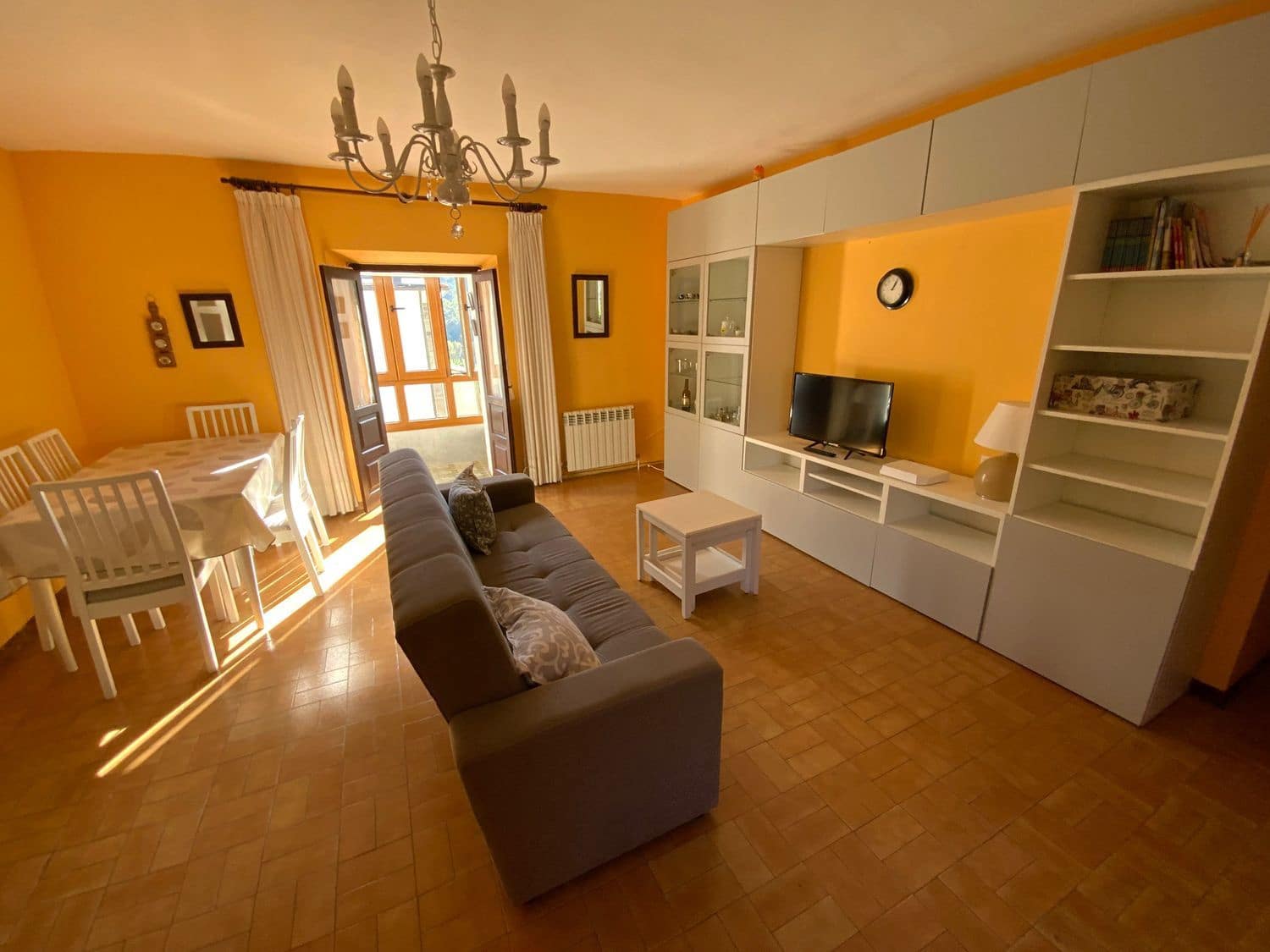 3 bedroom Finca/Country House for sale in Luarca with garage - € 169,000 (Ref: 9404467)