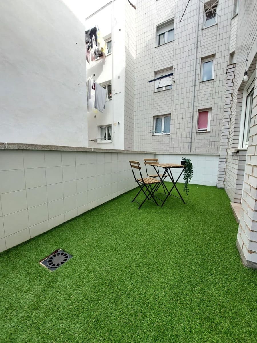 1 bedroom Apartment for rent in Gijon with garage - € 680 (Ref: 9406270)