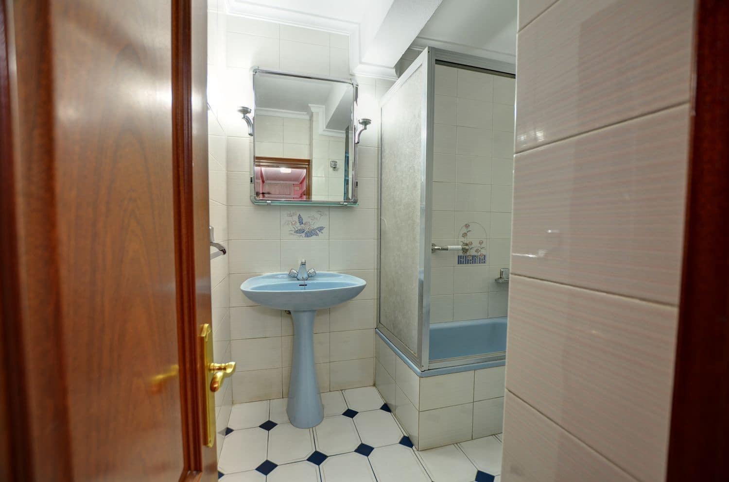 2 soveværelse Lejlighed til salg i Gijon med garage - € 129.500 (Ref: 9406271)