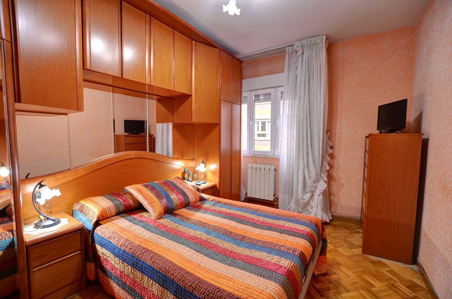 2 soveværelse Lejlighed til salg i Gijon med garage - € 129.500 (Ref: 9406271)