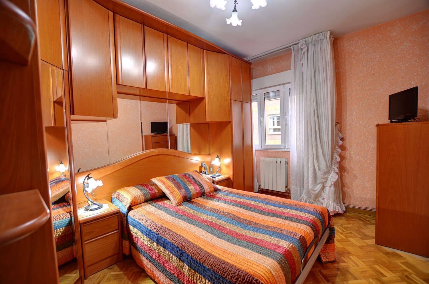 2 soveværelse Lejlighed til salg i Gijon med garage - € 129.500 (Ref: 9406271)