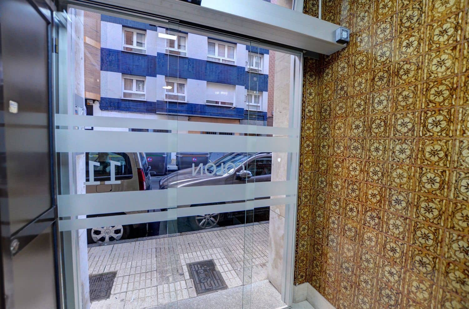 2 soveværelse Lejlighed til salg i Gijon med garage - € 129.500 (Ref: 9406271)